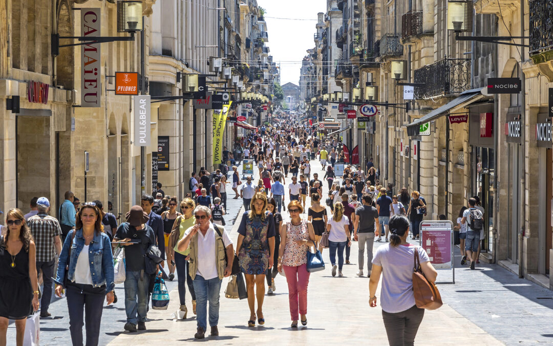 Commerce de centre-ville : un plan de relance en 9 mesures